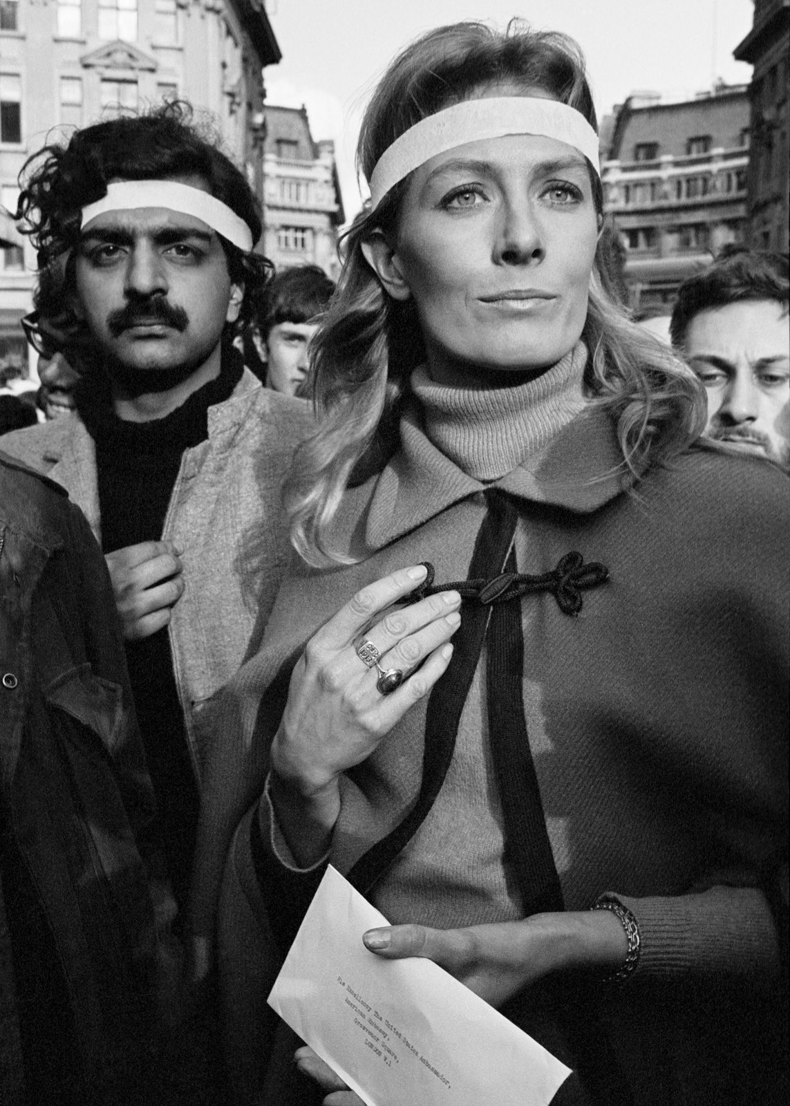 Tariq Ali and Vanessa Redgrave protesting against Vietnam war 1968