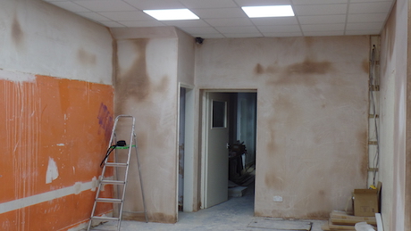 Plastered walls and the new ceiling